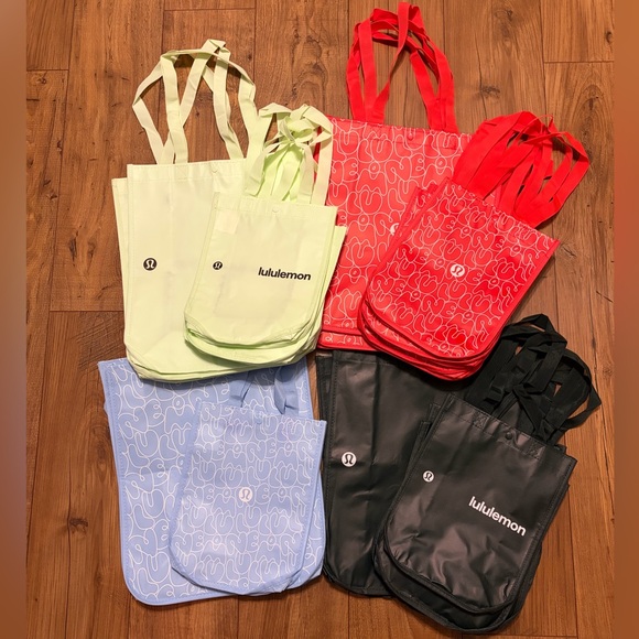Lululemon Reusable Shopping Bags - All Different Designs and Sizes - Picture 2 of 11
